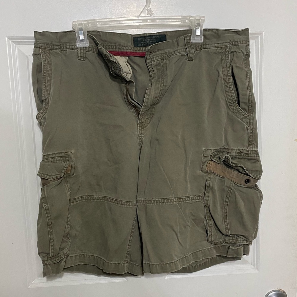 Mens cargo shorts